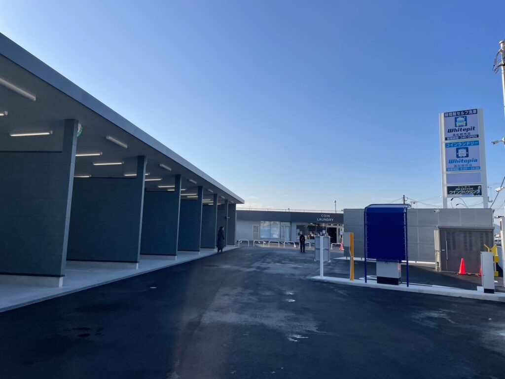 whitepit高松鶴一店外観01